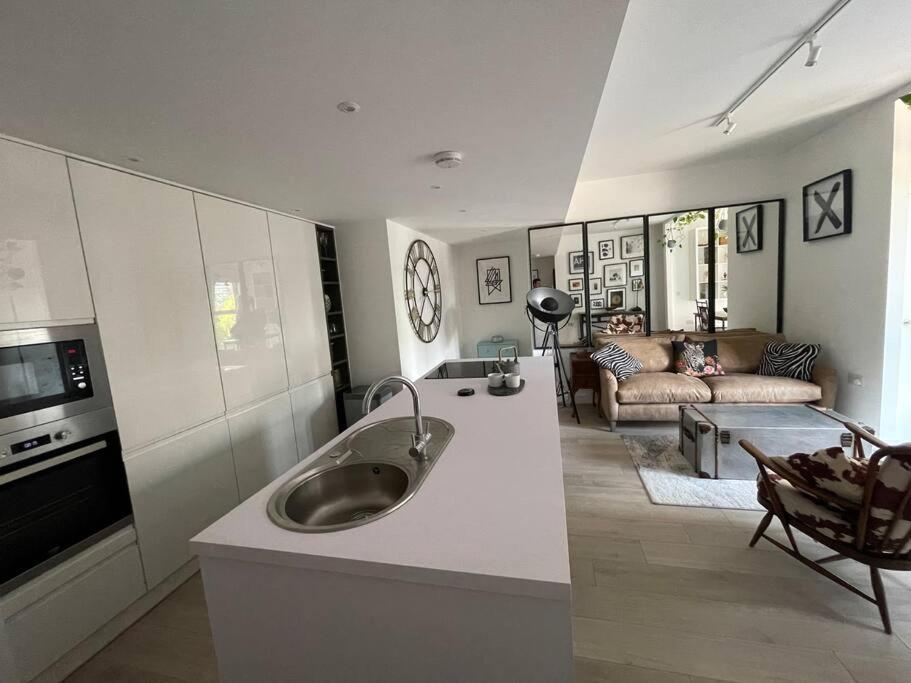 Luxury 1 Bed Ipswich Marina Apartment Free Parking エクステリア 写真