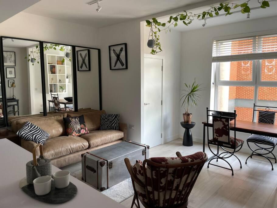 Luxury 1 Bed Ipswich Marina Apartment Free Parking エクステリア 写真